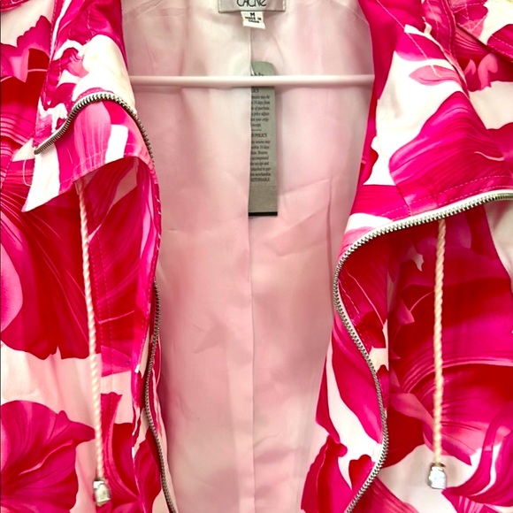 CACHE Pink and White Geometric Puffer Coat - Picture 6 of 9